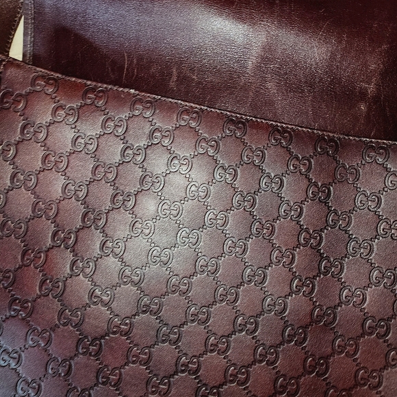 Gucci Guccissima Crossbody Leather Bag - Picture 4 of 10